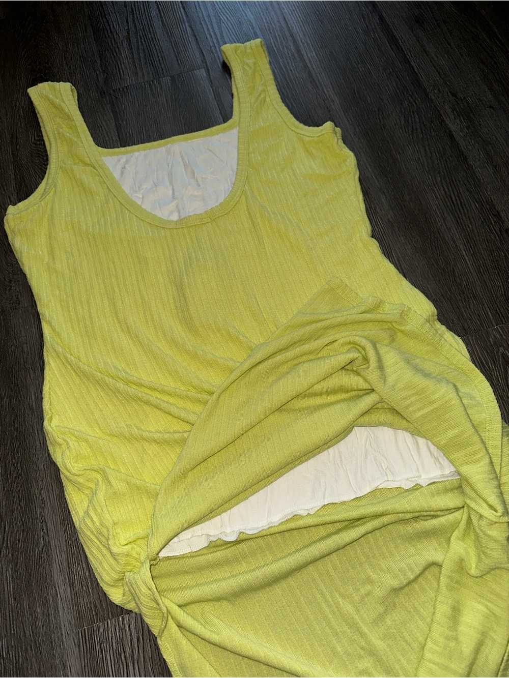 Maliyah Ribbed Midi Dress - Picture 5 of 11